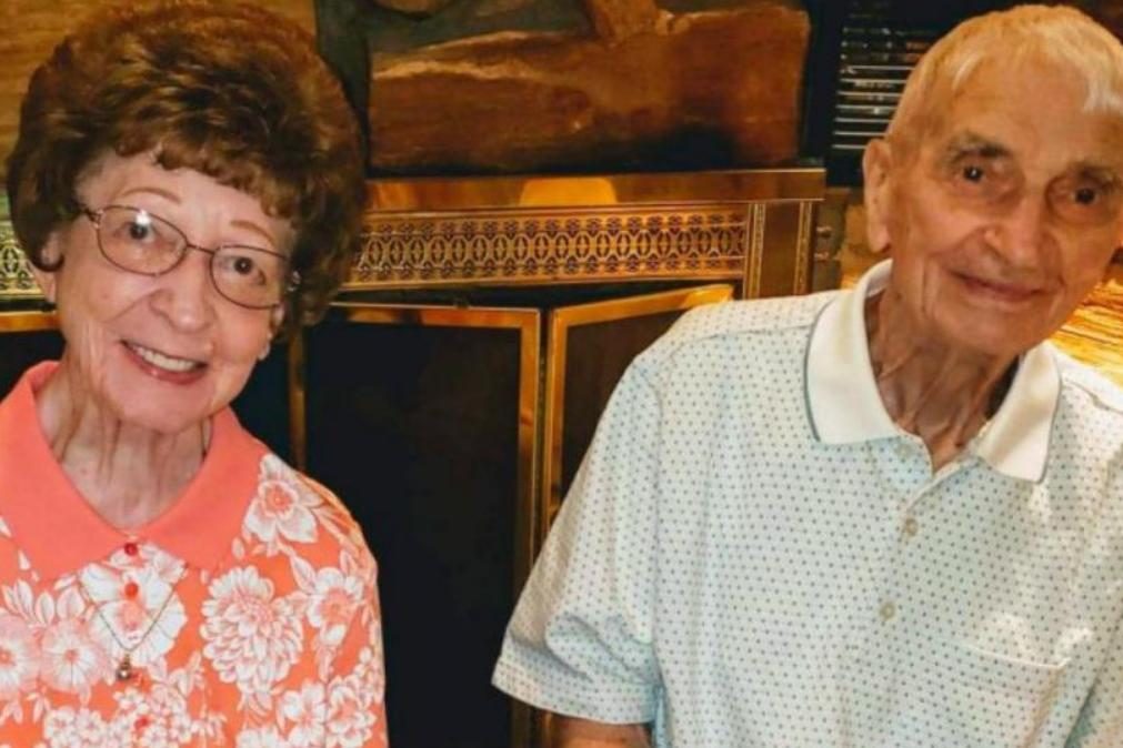 Estiveram casados 70 anos e morreram com 20 minutos de diferença