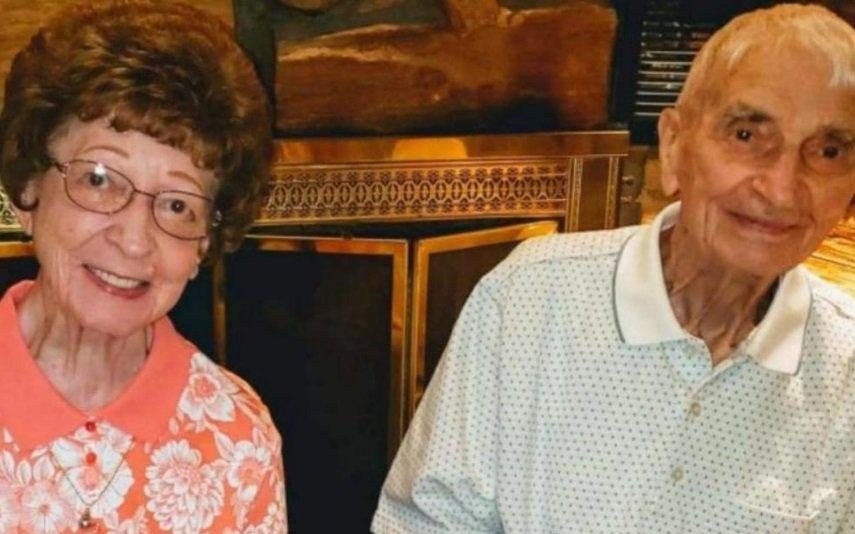 Amor para sempre Após 70 anos de casamento, casal morre lado a lado com 20 minutos de diferença