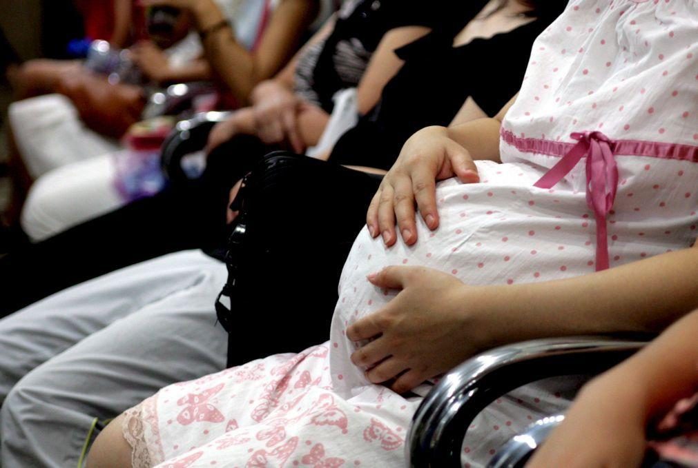 Gravidez tardia e doenças graves são fatores determinantes nas mortes maternas