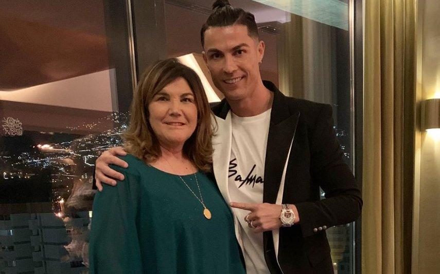 Cristiano Ronaldo passa réveillon ao lado da família na Madeira