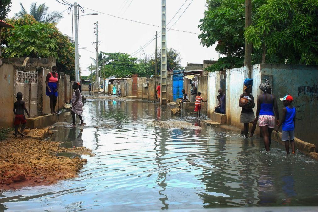 Uma criança de 7 anos morreu nas inundações em Luanda