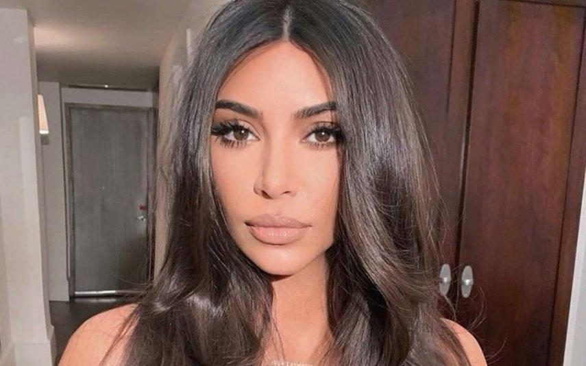 Kim Kardashian sem filtros e sem maquilhagem: as fotos que estão a dar que falar