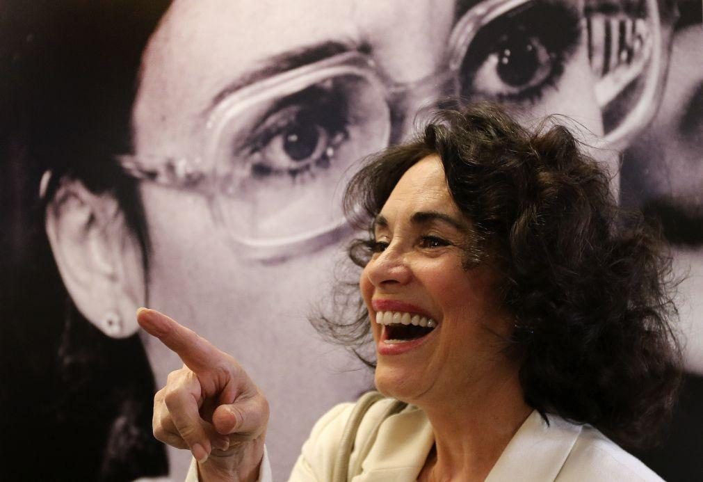 Regina Duarte diz estar noiva de Bolsonaro ao assumir Secretaria da Cultura do Brasil