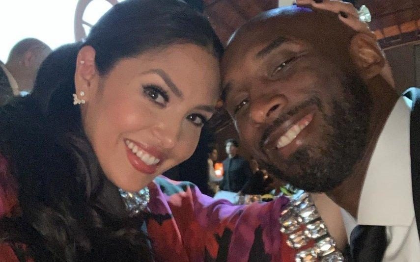 Mulher de Kobe Bryant processa empresa responsável por helicóptero