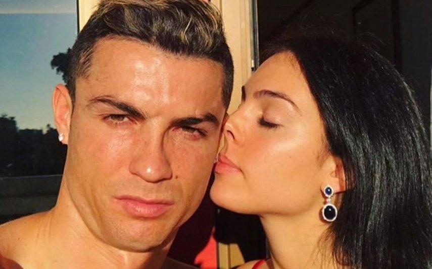 Georgina Rodriguez e Cristiano Ronaldo O caos após as fotografias na Disneyland Paris: «A situação tornou-se insuportável»