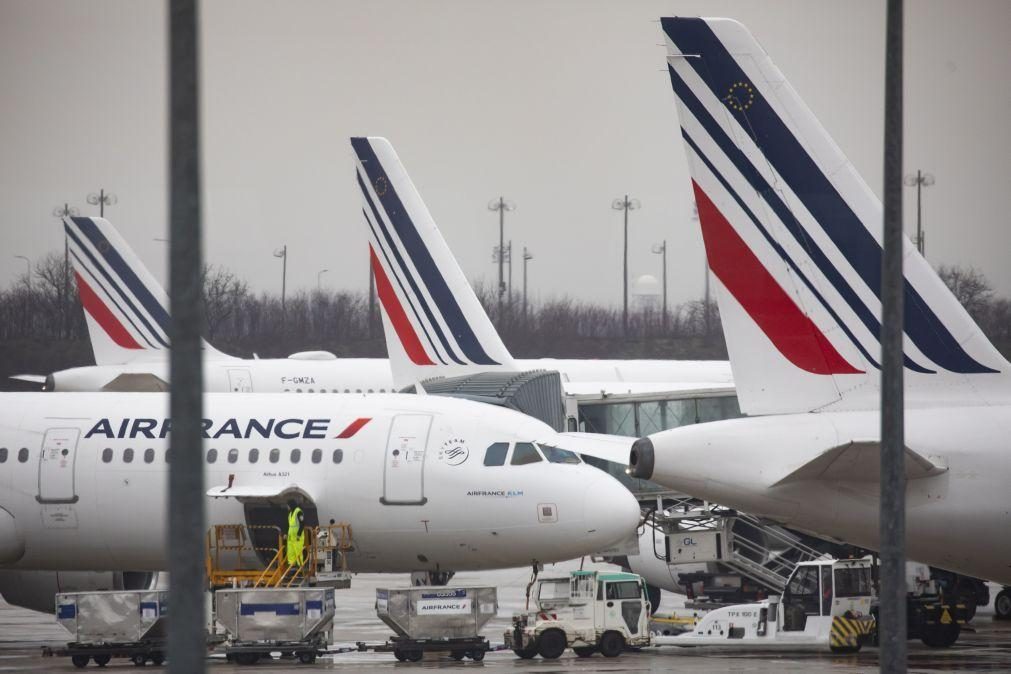 Justiça francesa decide julgar Air France e Airbus pelo acidente de 2009 no Atlântico