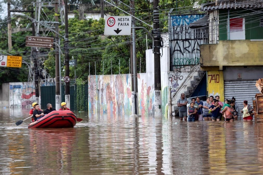 Chuvas fortes em São Paulo fazem quatro mortos. Há mais de 500 desalojados