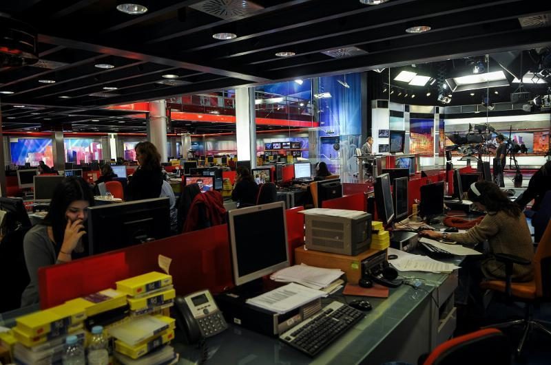 TVI perde 3 trunfos do jornalismo e outro recusa acordo. Redação «apreensiva»
