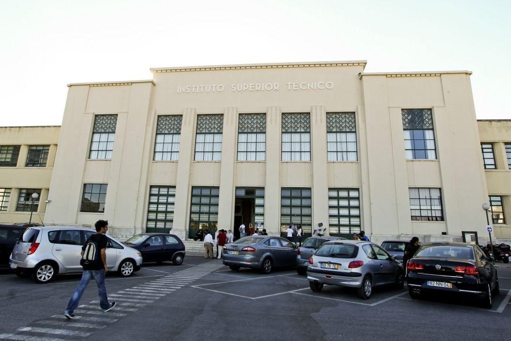 Coronavírus. Instituto Superior Técnico suspende aulas