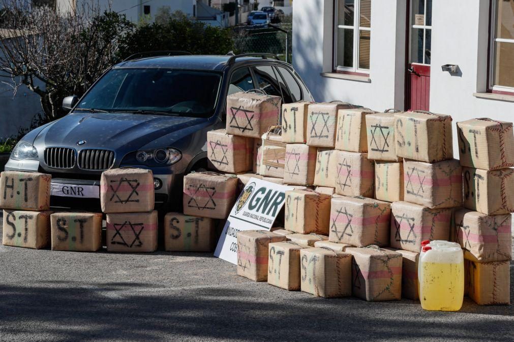 GNR apreende quase quatro toneladas de haxixe no Algarve