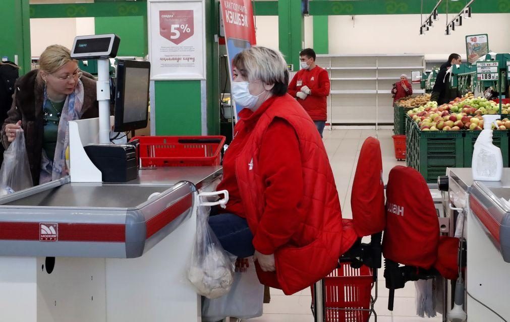 Covid-19: Auchan dá prémio salarial a todos os colaboradores