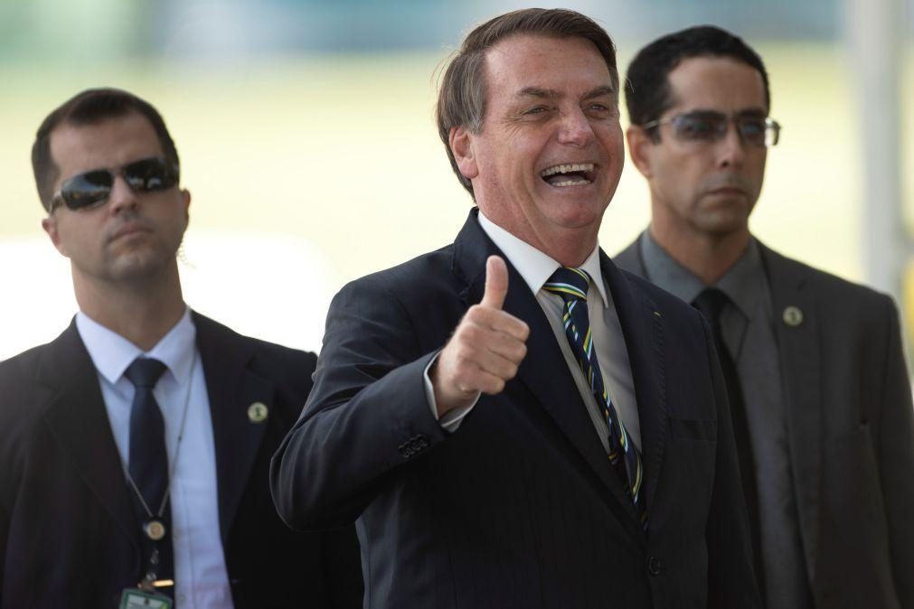 Covid-19: Bolsonaro passeia nos arredores de Brasília contra instruções de quarentena