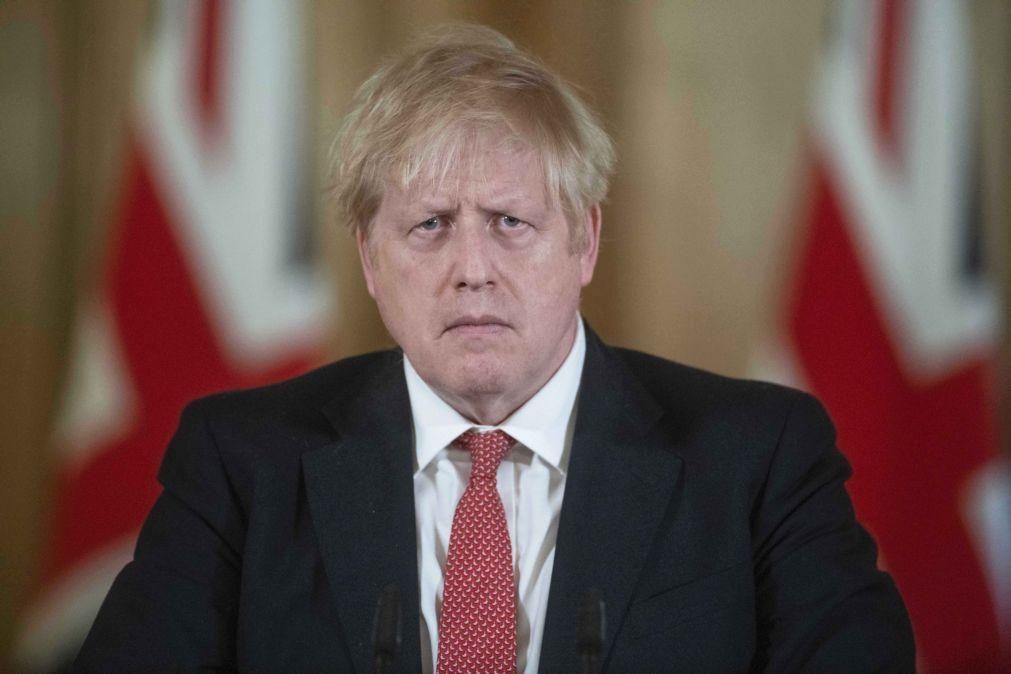 Governo britânico preparou plano caso Boris Johnson não sobrevivesse
