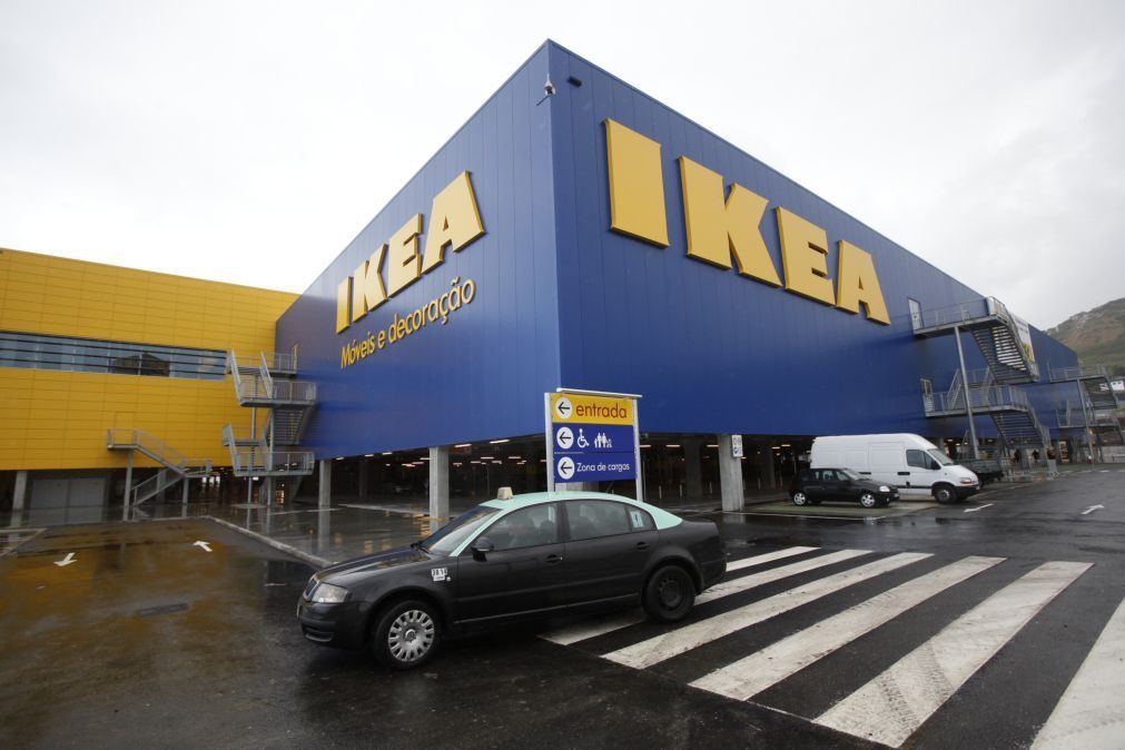 Covid-19: Ikea avança para 'lay-off' pago a 100%