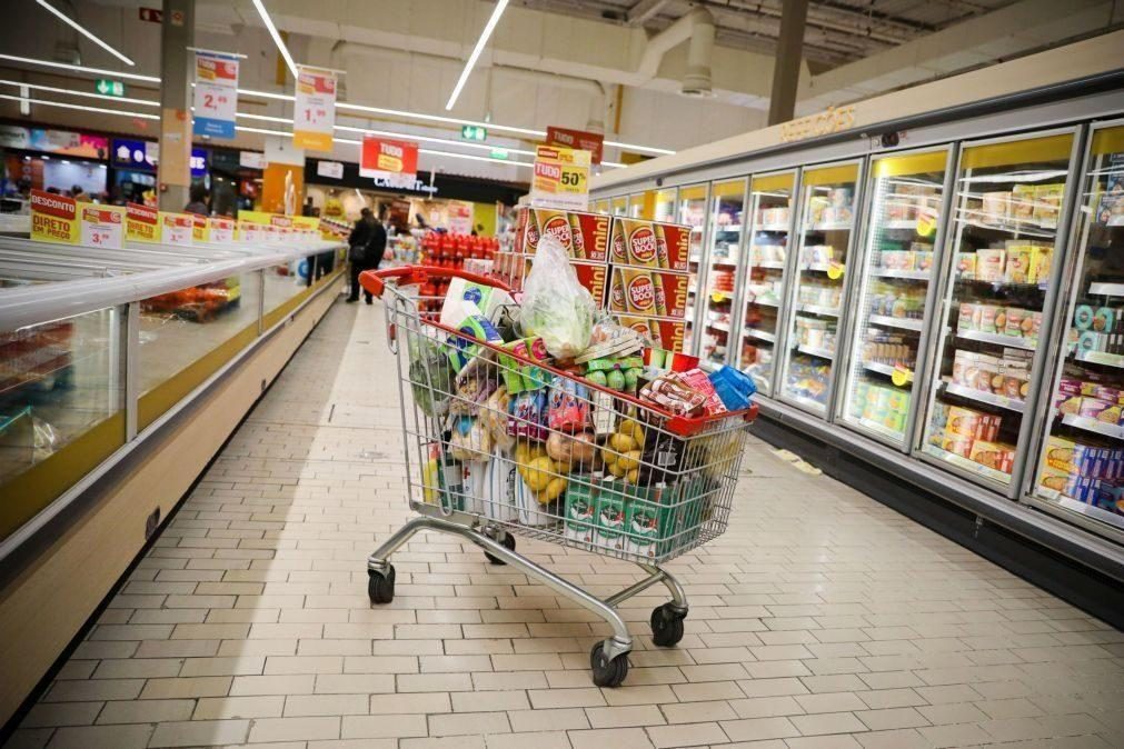 Aprenda a planear as compras e a diminuir os riscos nas idas ao supermercado