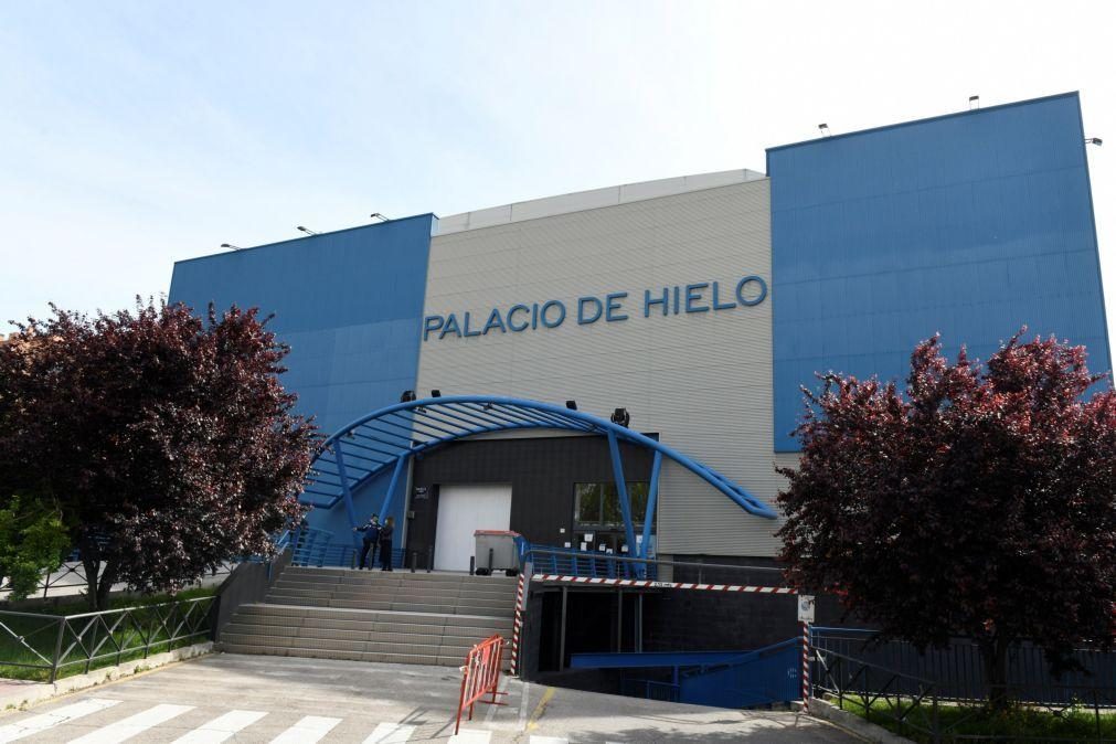 Encerrada morgue provisória do Palácio do Gelo de Madrid