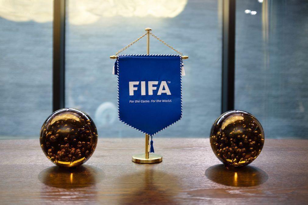 FIFA autoriza cinco substituições por jogo