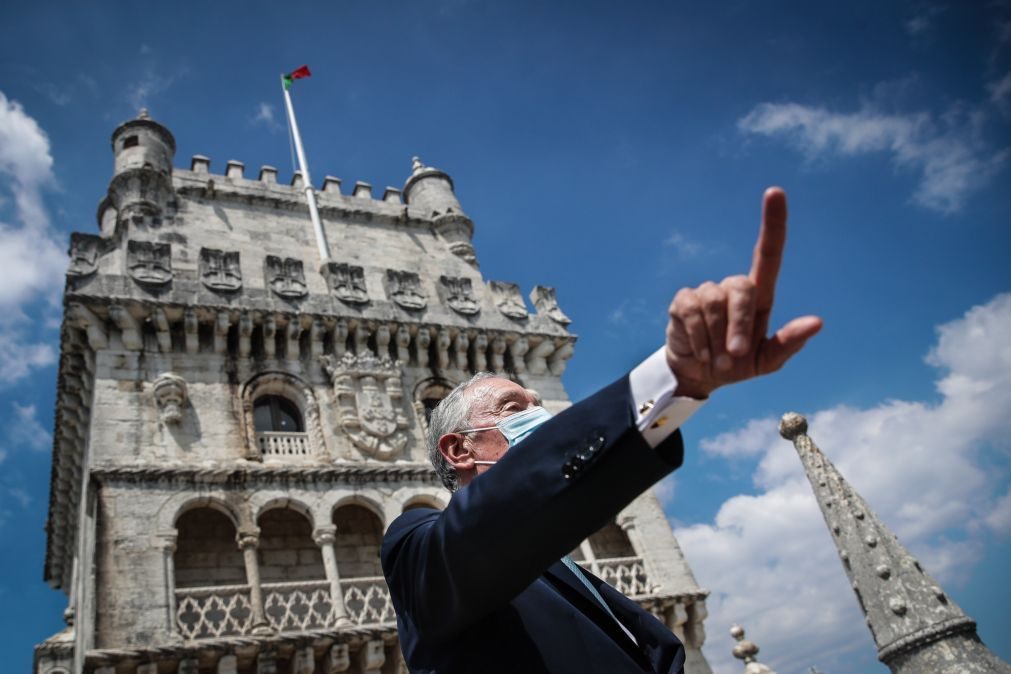 «Não sou certamente contra o regime, senão não podia ser Presidente», diz Marcelo