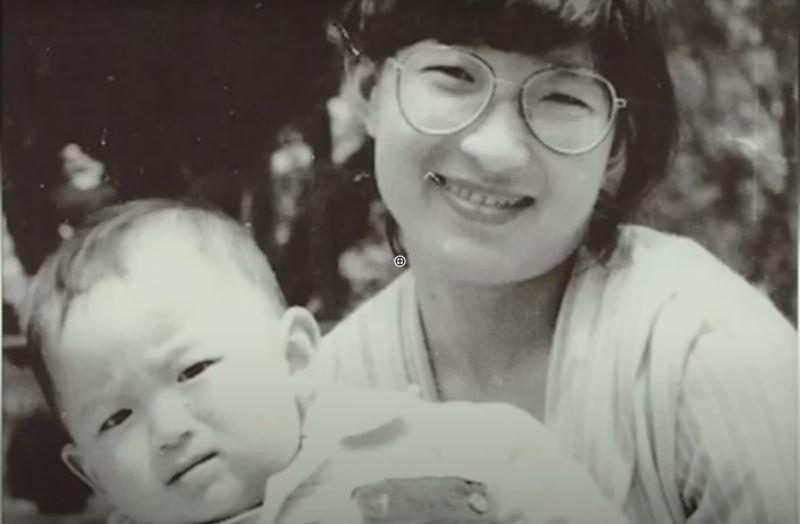 Chinês raptado em criança reencontra os pais 32 anos depois