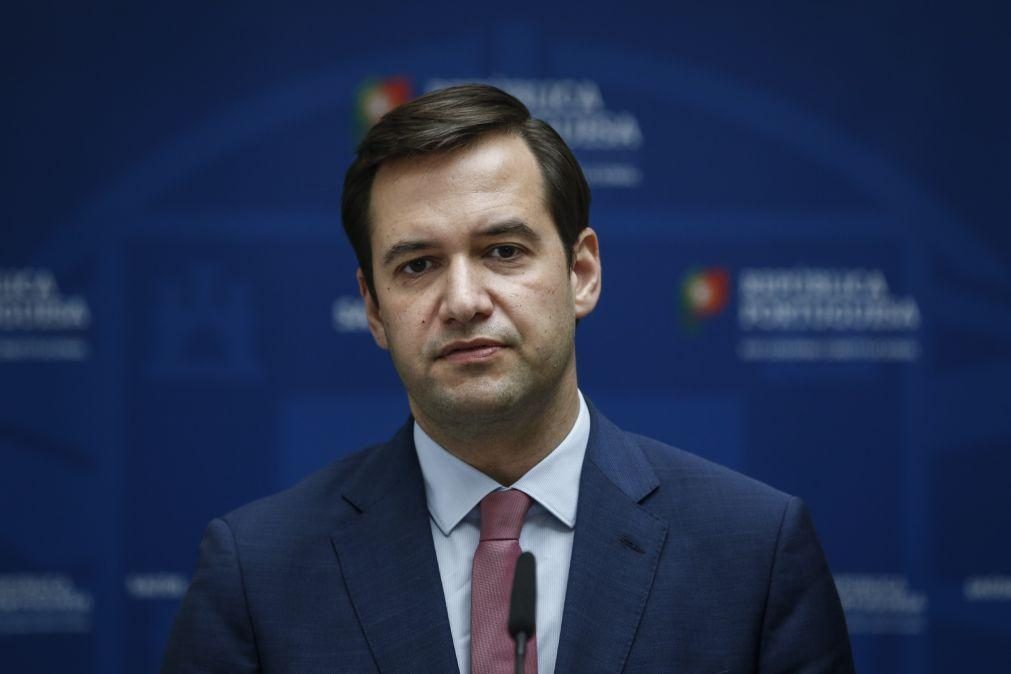 Governo vai estudar adiamento da reabertura da economia em Lisboa