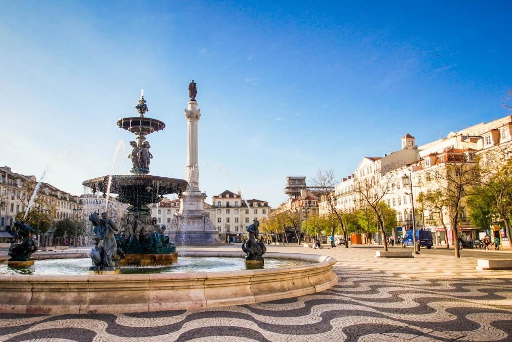 Lisboa e Braga não avançam no desconfinamento