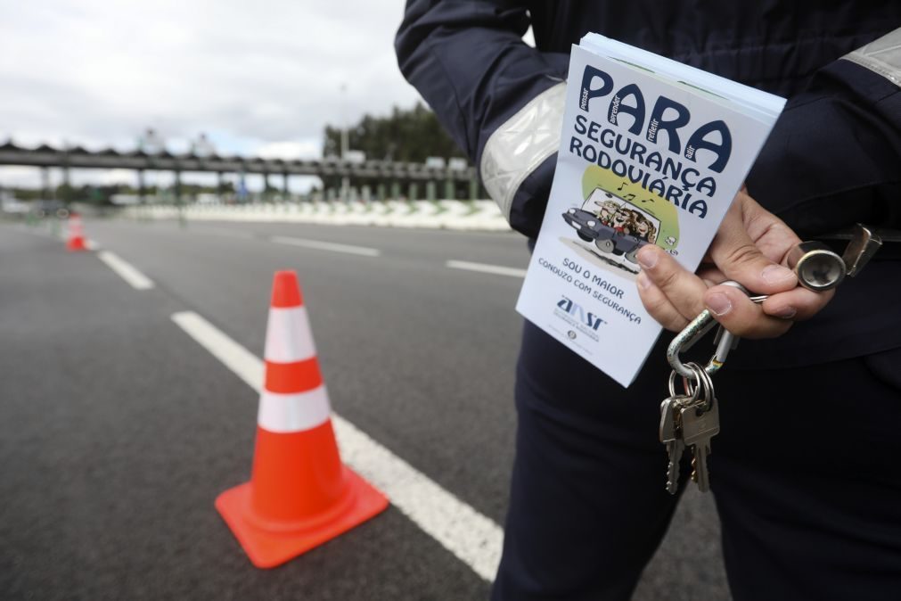 Mais do que duplicaram no último ano cartas cassadas e condutores que perderam pontos