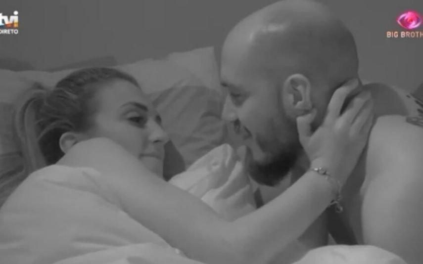 Big Brother 2020 Daniel Monteiro tenta beijar Iury...mas acaba rejeitado