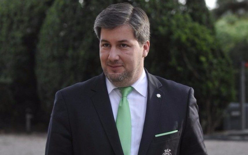 Bruno de Carvalho insulta Rodolfo Reis: «Quem foi almoçar com o JJ e lamber-lhe o rabo foste tu»