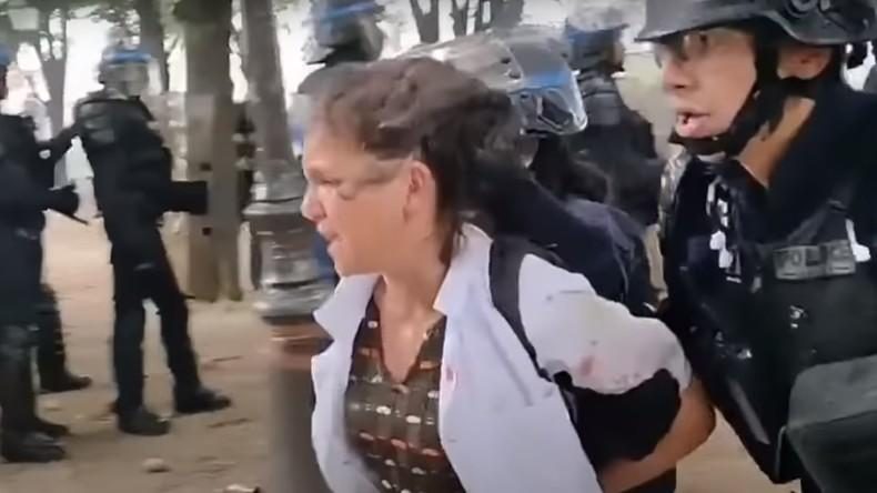 Paris. Enfermeira arrastada pelo cabelo pela polícia gera onda de solidariedade