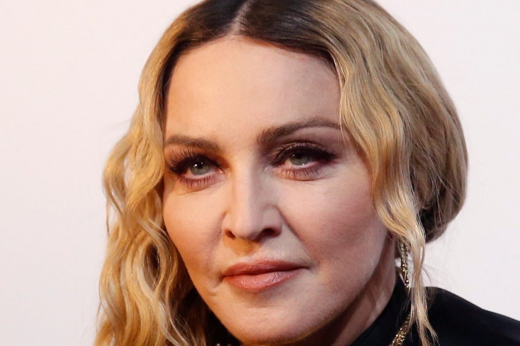 Madonna apanha banhos de sol na Comporta