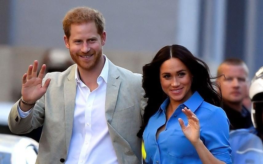 Harry e Meghan «Põem as mãos na massa» e ajudam a combater crise da Covid-19