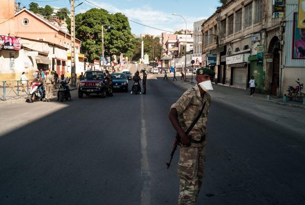 Covid-19: Capital de Madagáscar dá passo atrás e volta ao confinamento