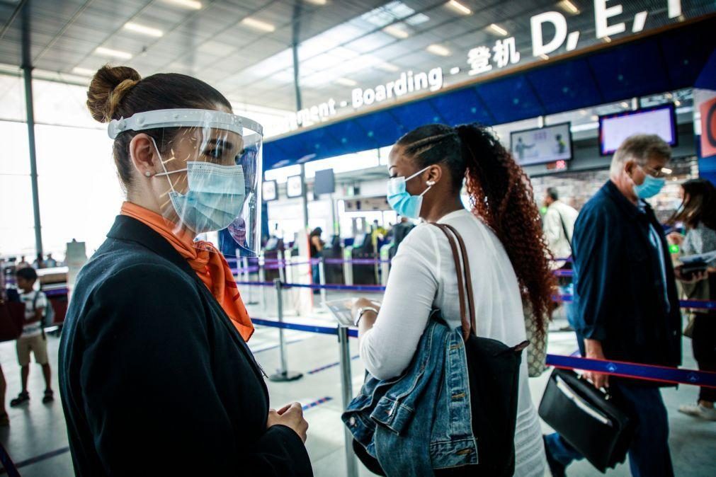 Covid-19: Aeroportos franceses vão testar passageiros de países de risco