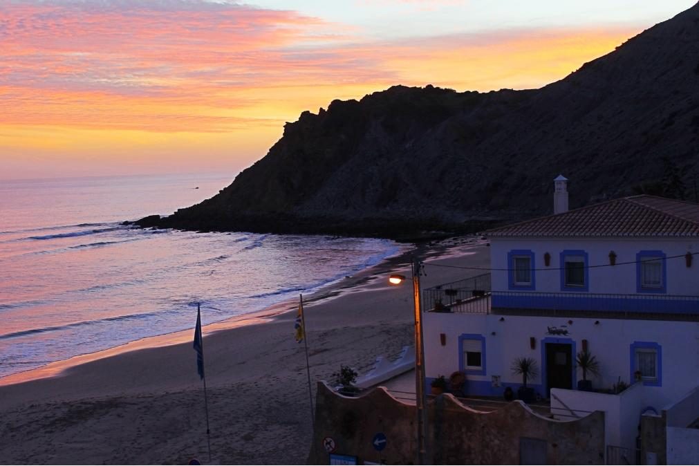 Temperaturas sobem de forma acentuada especialmente no Algarve