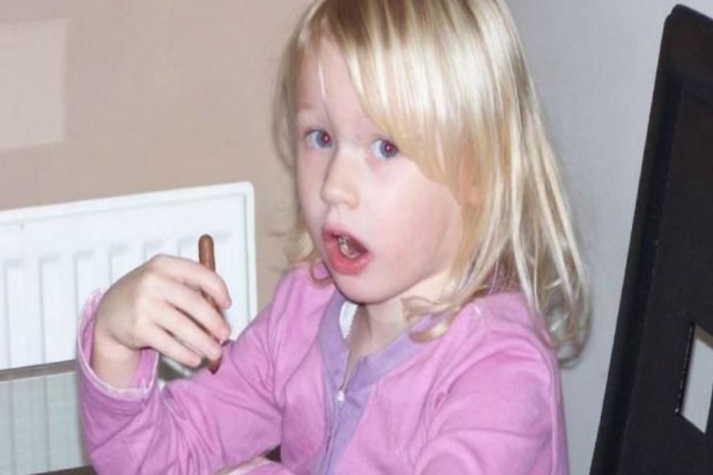 Tragédia – Menina de 4 anos suicida-se por causa de um desenho animado
