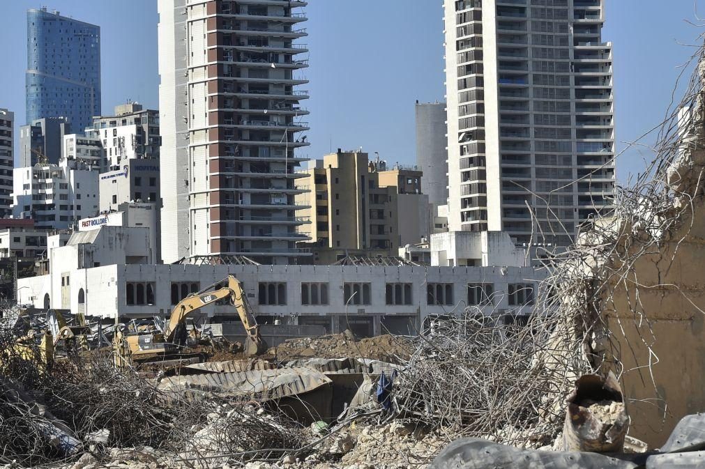 Número de mortos na explosão do porto de Beirute sobe para 182