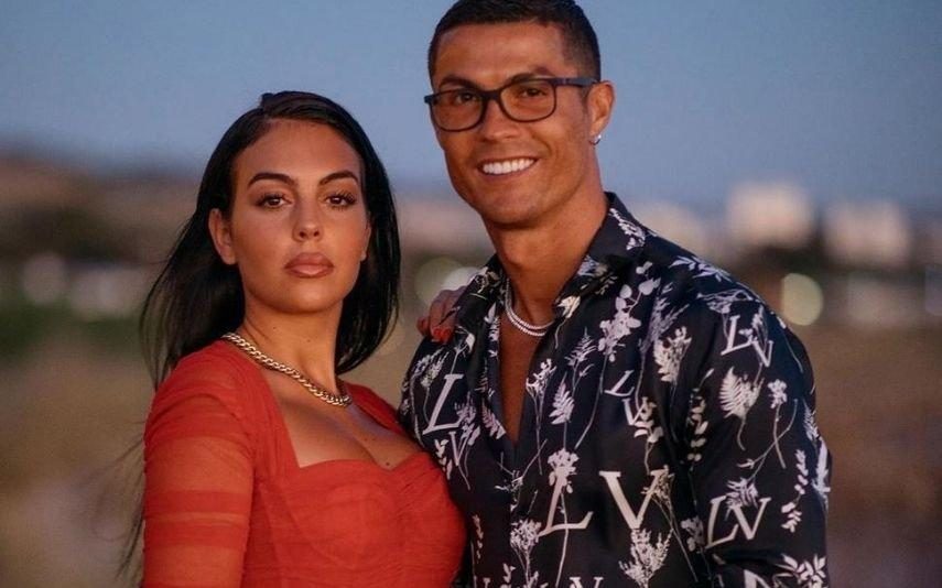 Cristiano Ronaldo e Georgina estão noivos? Descrição de foto levanta suspeitas