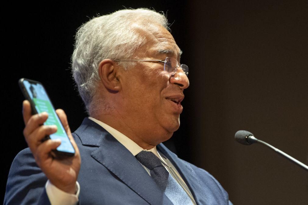 Costa diz que instalar aplicação 'Stayaway Covid' é um