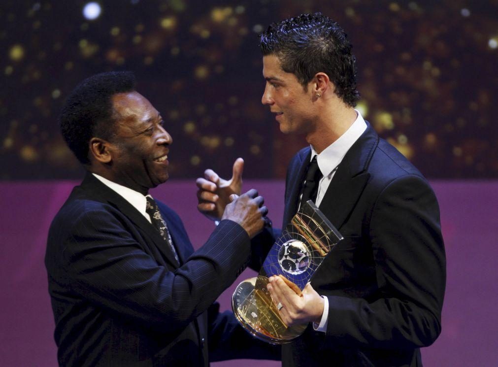 Pelé felicita Cristiano Ronaldo por ter marcado 101 golos ao serviço de Portugal