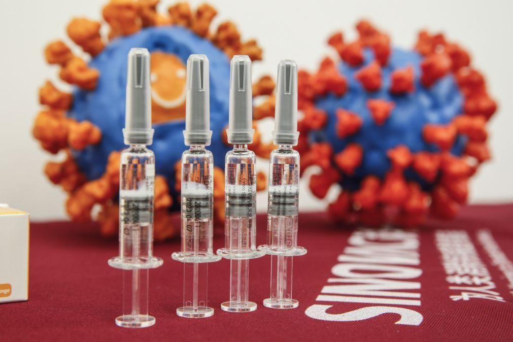 Covid-19. Farmacêutica chinesa diz que vacina estará pronta no início de 2021