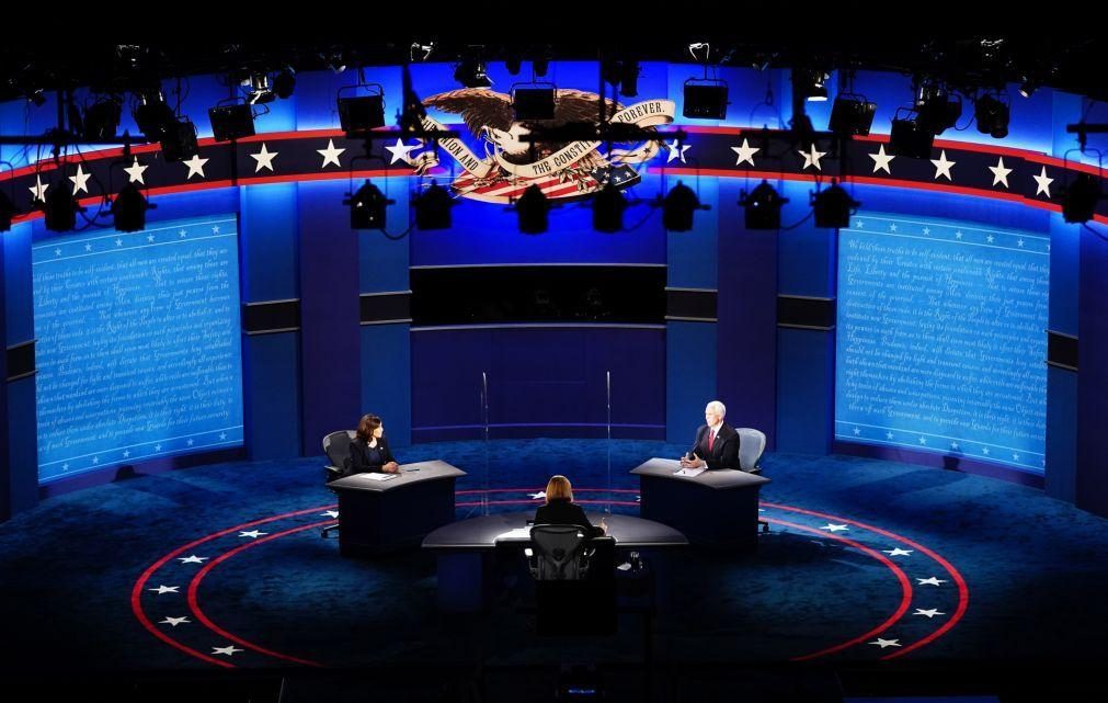 EUA/Eleições: Jornais destacam civismo e covid-19 no debate Kamala-Pence
