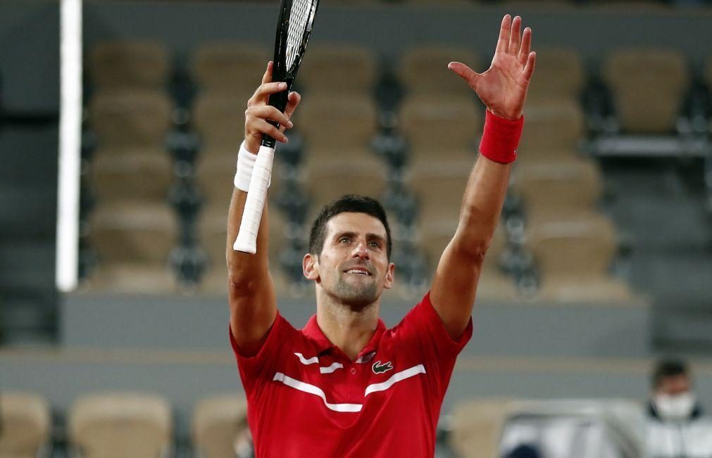 Djokovic pela quinta vez na final de Roland Garros e terceira com Nadal