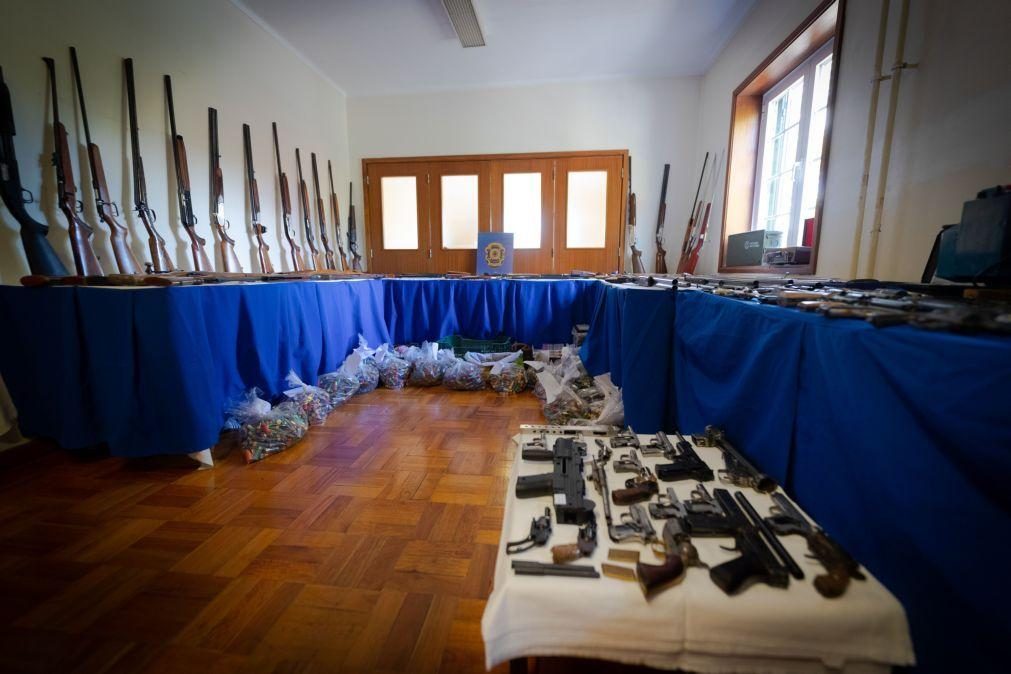 Prisão preventiva para seis detidos na megaoperação da PJ contra tráfico de armas