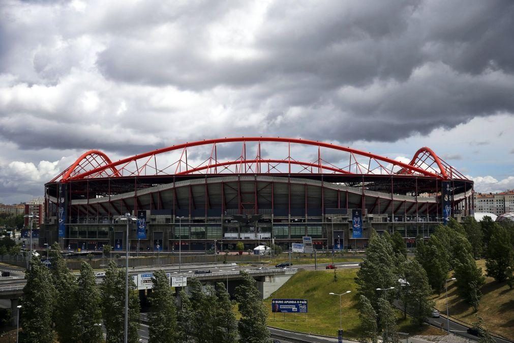 Estádio da Luz vai poder ter 4.875 espectadores no Benfica-Standard Liège