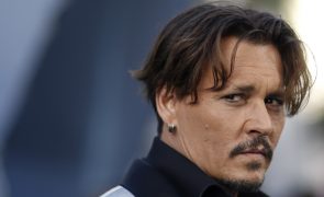 Momento insólito sobre pénis de Johnny Depp provoca risos no tribunal [vídeo]