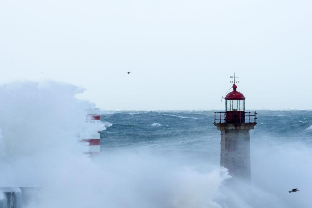ALERTA. Portugal continental e Madeira sob aviso amarelo devido à agitação do mar
