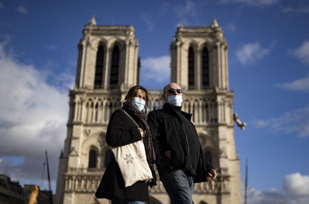 Covid-19: França volta a bater recorde diário de mortes com 292 óbitos