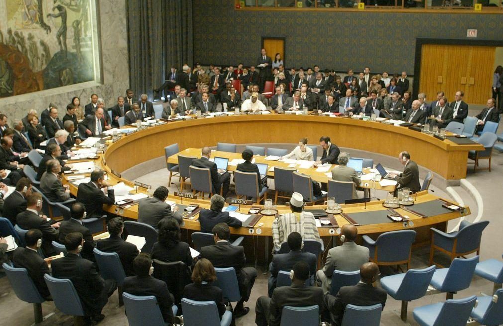 Covid-19: ONU cancela todas as reuniões presenciais após casos de infeção