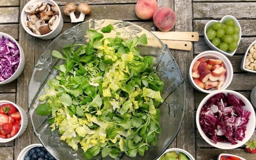 8 frutas e legumes que deve comer com casca