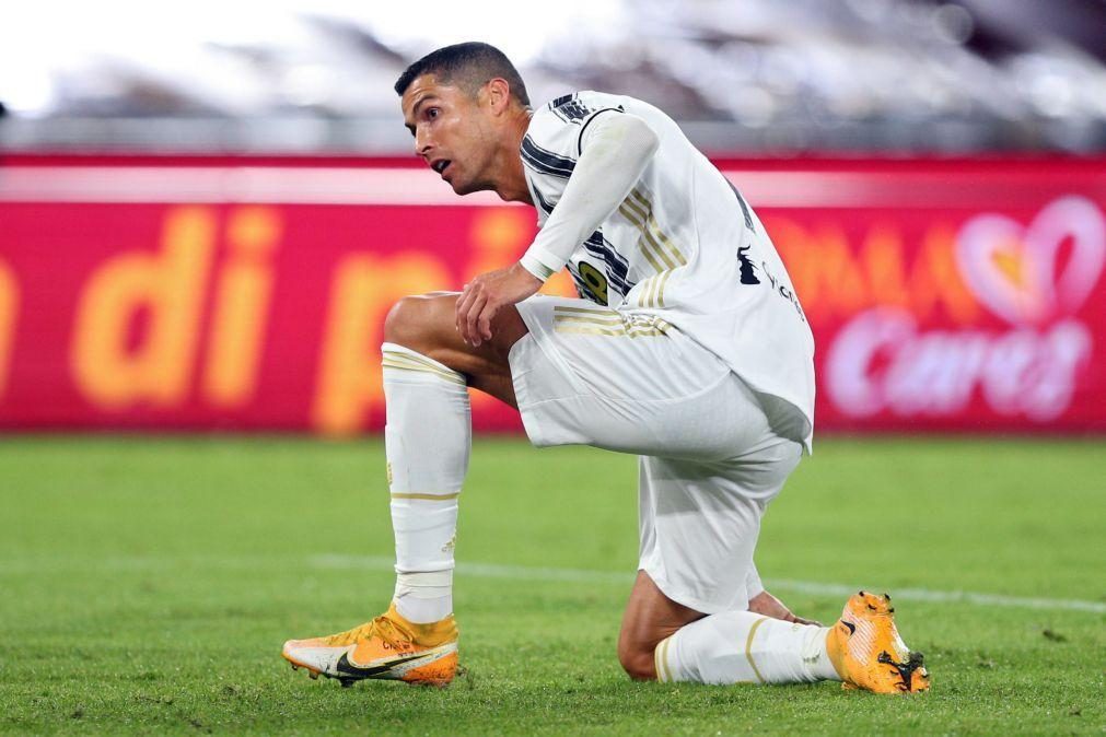 Cristiano Ronaldo convocado após negativo à covid-19 e vai ser suplente